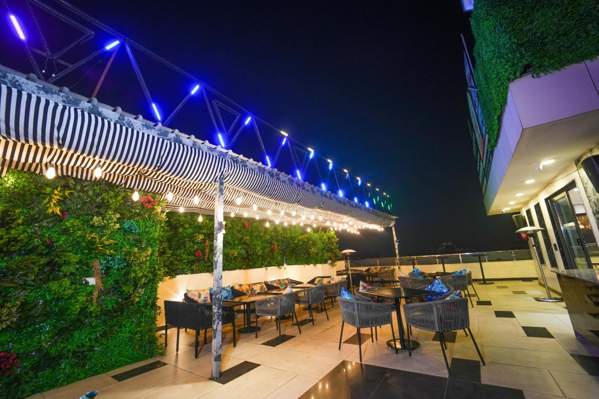Clay Inn Hotels, Paschim Vihar Deli Exterior foto