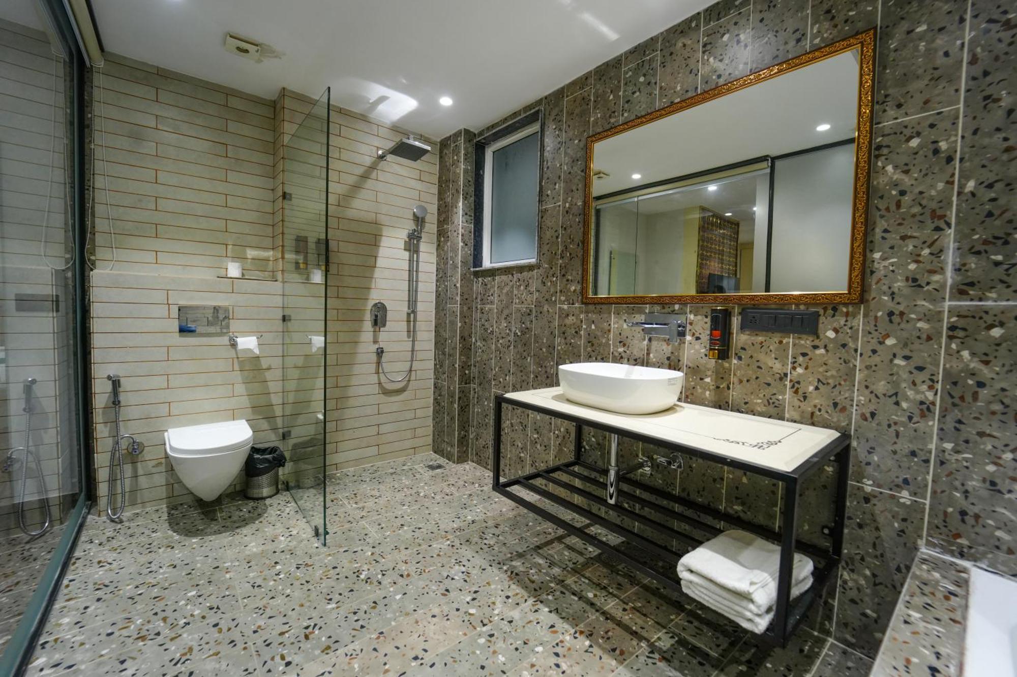 Clay Inn Hotels, Paschim Vihar Deli Exterior foto